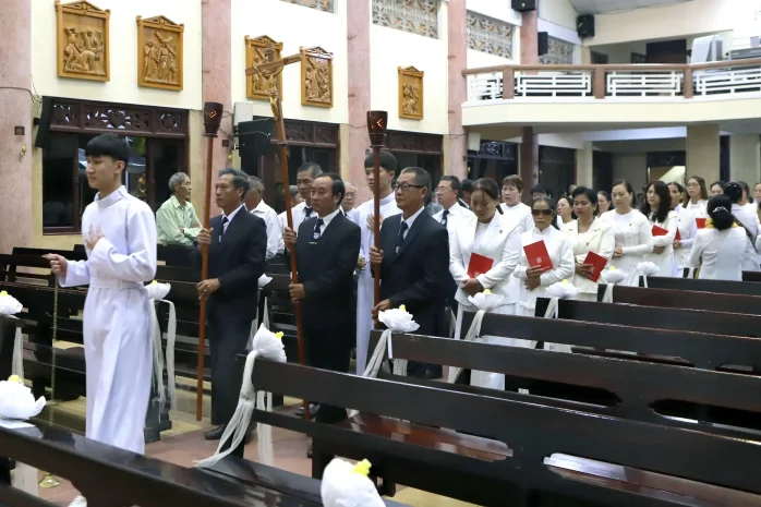 HUYNH ĐOÀN GIÁO DÂN ĐA MINH GIÁO XỨ THÁNH TÂM – LỘC TIẾN, MỪNG BỔN MẠNG