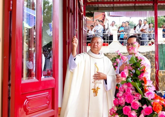 Thánh Lễ Tạ Ơn Và Làm Phép Nhà Thờ Giáo Sở Đăng Srồn – Hạt Đức Trọng