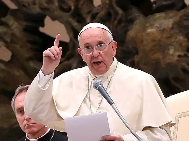 ĐTC Phanxicô, Người Không Thích Bức Tường, Đến Tham Dự ĐHGT Với Những Người Ở Đàng Sau Bức Tường