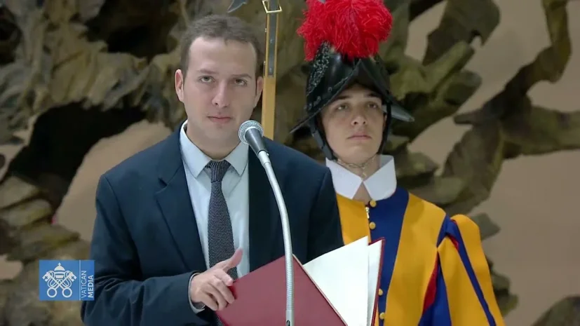 Tiếp kiến chung (23/8): Trong giờ phút khó khăn hay vui mừng, hãy chạy đến với Đức Mẹ