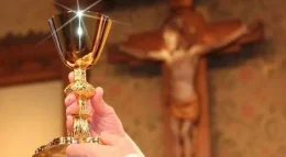 CÁCH THỨC CỬ HÀNH, DẤU CHỈ CỦA Ý THỨC MÀ LINH MỤC CÓ VỀ CĂN TÍNH CỦA MÌNH