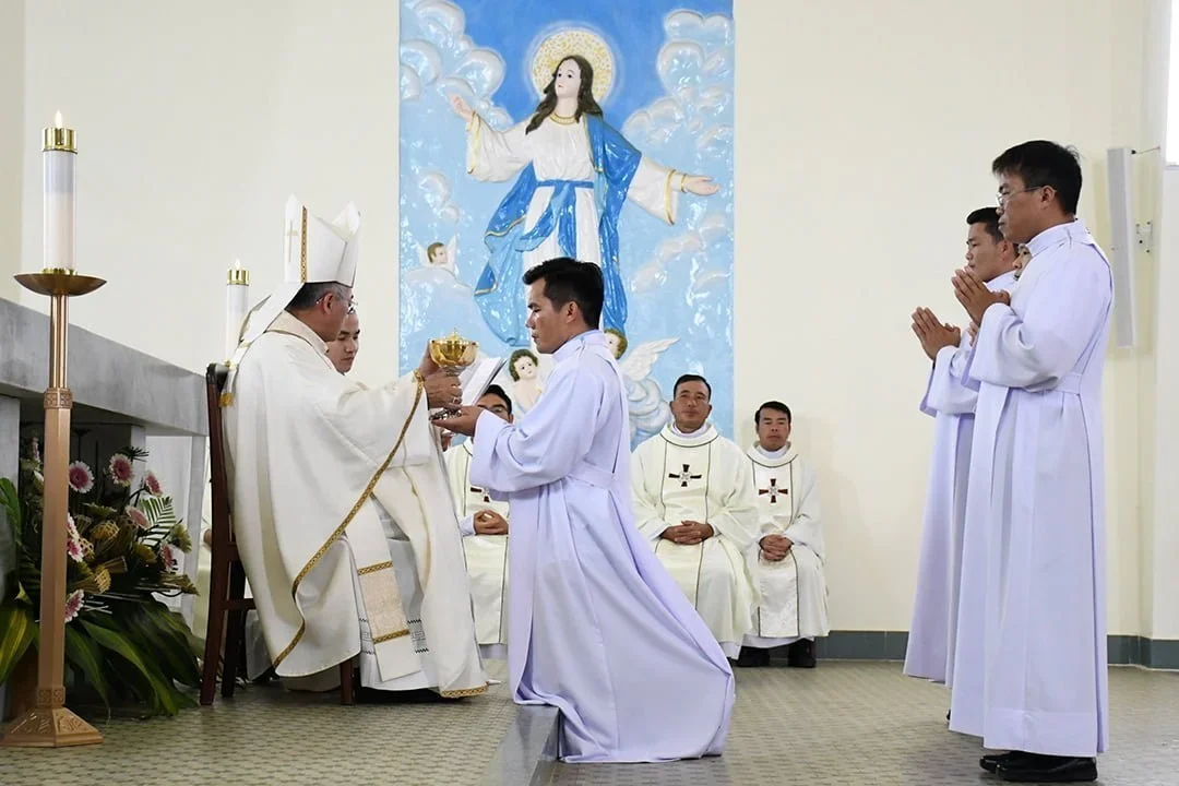 Đan Viện Châu Sơn (Đơn Dương): Trao Tác Vụ Đọc Sách Và Giúp Lễ