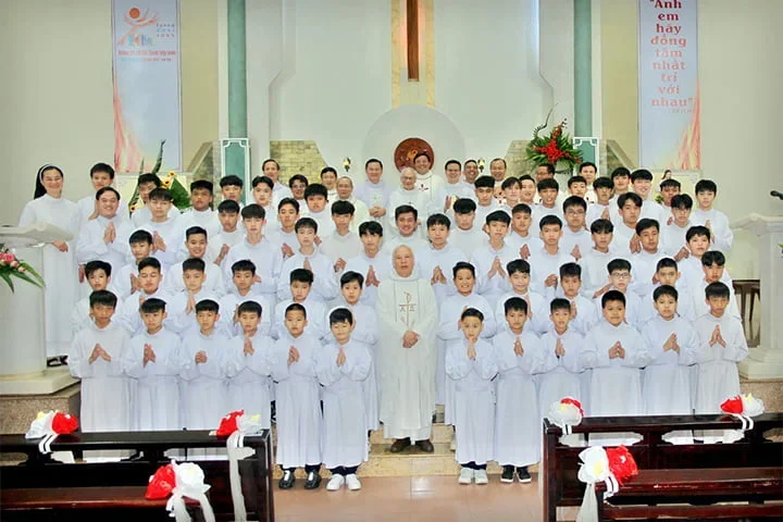 Mừng Kính Tổng Lãnh Thiên Thần Micae – Bổn Mạng Ban Lễ Sinh Giáo Xứ Thánh Tâm Lộc Tiến (Giáo Hạt Bảo Lộc)