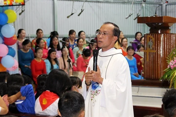 Thiếu Nhi Giáo Xứ Lộc Nam (Giáo Hạt Bảo Lộc ) Vui Trung Thu