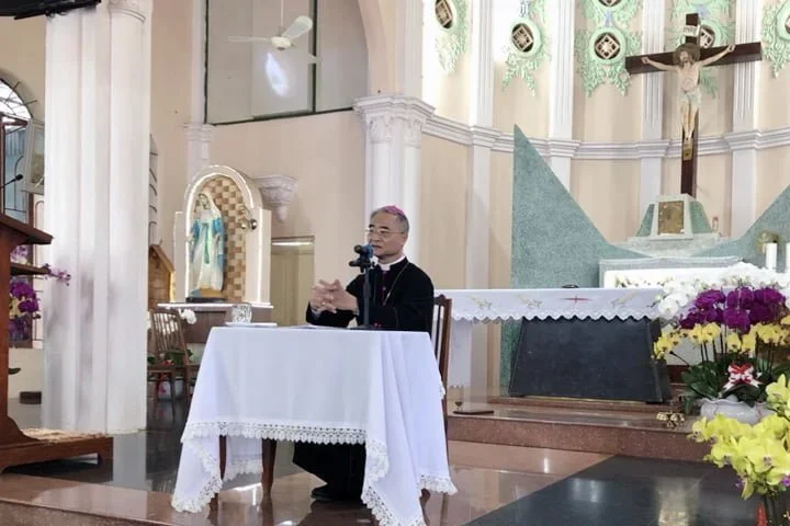 Giáo Hạt Di Linh Chúc Tết Đức Cha Giáo Phận