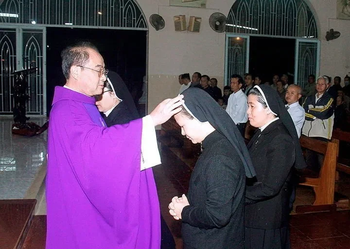 Giáo Xứ Tân Hà (Bảo Lộc) – Thánh Lễ Khai Mạc Mùa Chay Thánh –Thứ Tư Lễ Tro