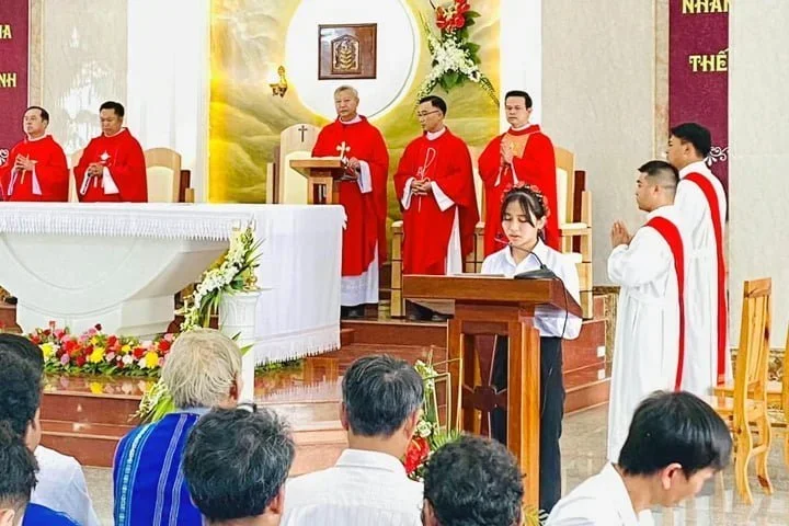 Các Giám mục châu Âu kêu gọi các bên nỗ lực chấm dứt cuộc chiến tại Ucraina