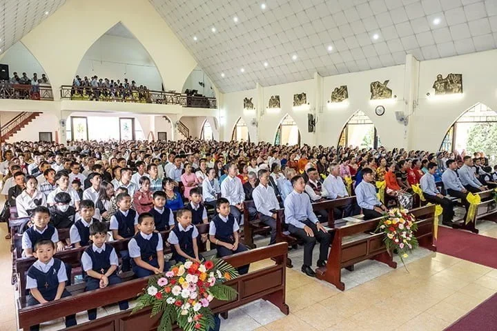 Chiến dịch Lễ Ba Vua 2023 của các “Ca viên ngôi sao” ở Áo và Thuỵ Sĩ