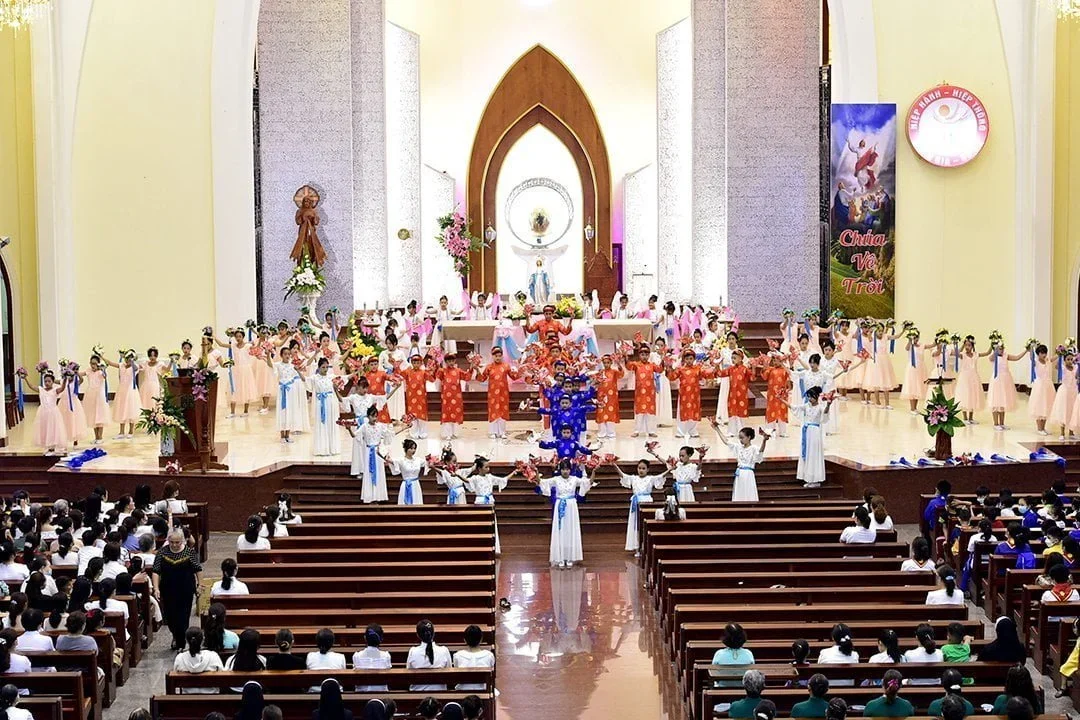 ĐTC kêu gọi người dân Dominica củng cố tình yêu Chúa và Giáo hội theo gương Mẹ Maria