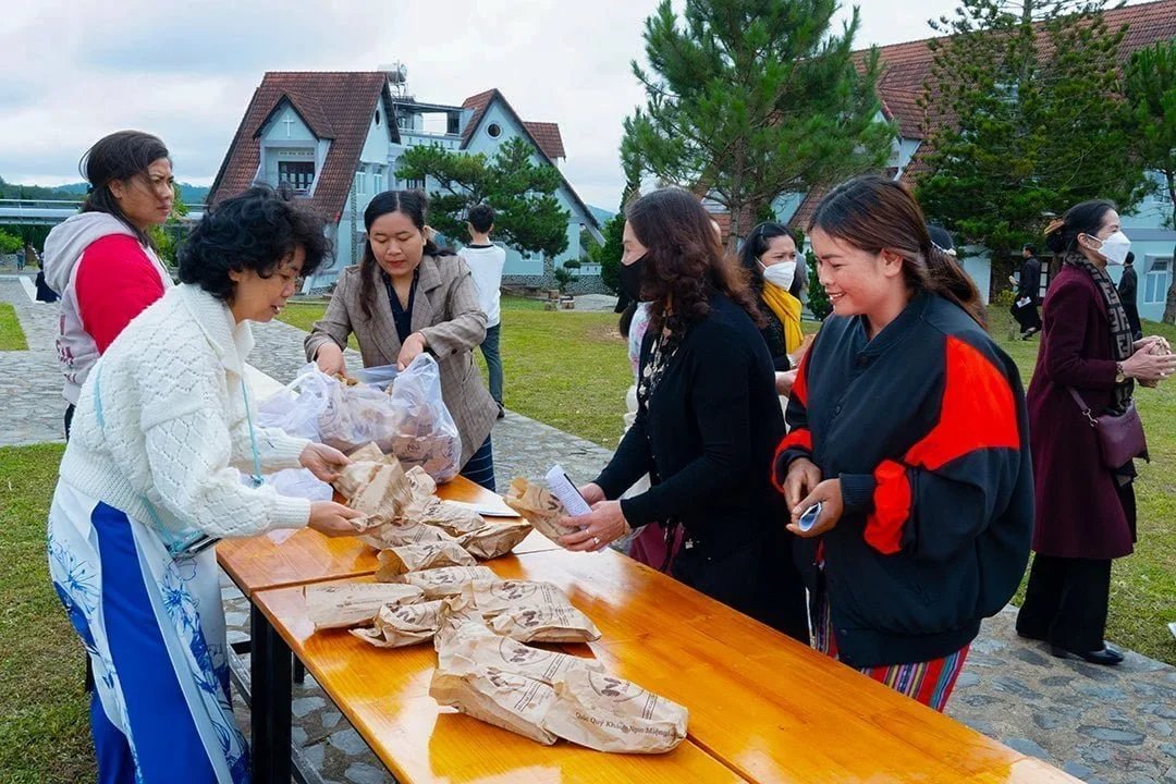 Tân Phủ doãn Tông toà Kompong Cham của Campuchia mong muốn gắn kết các tín hữu