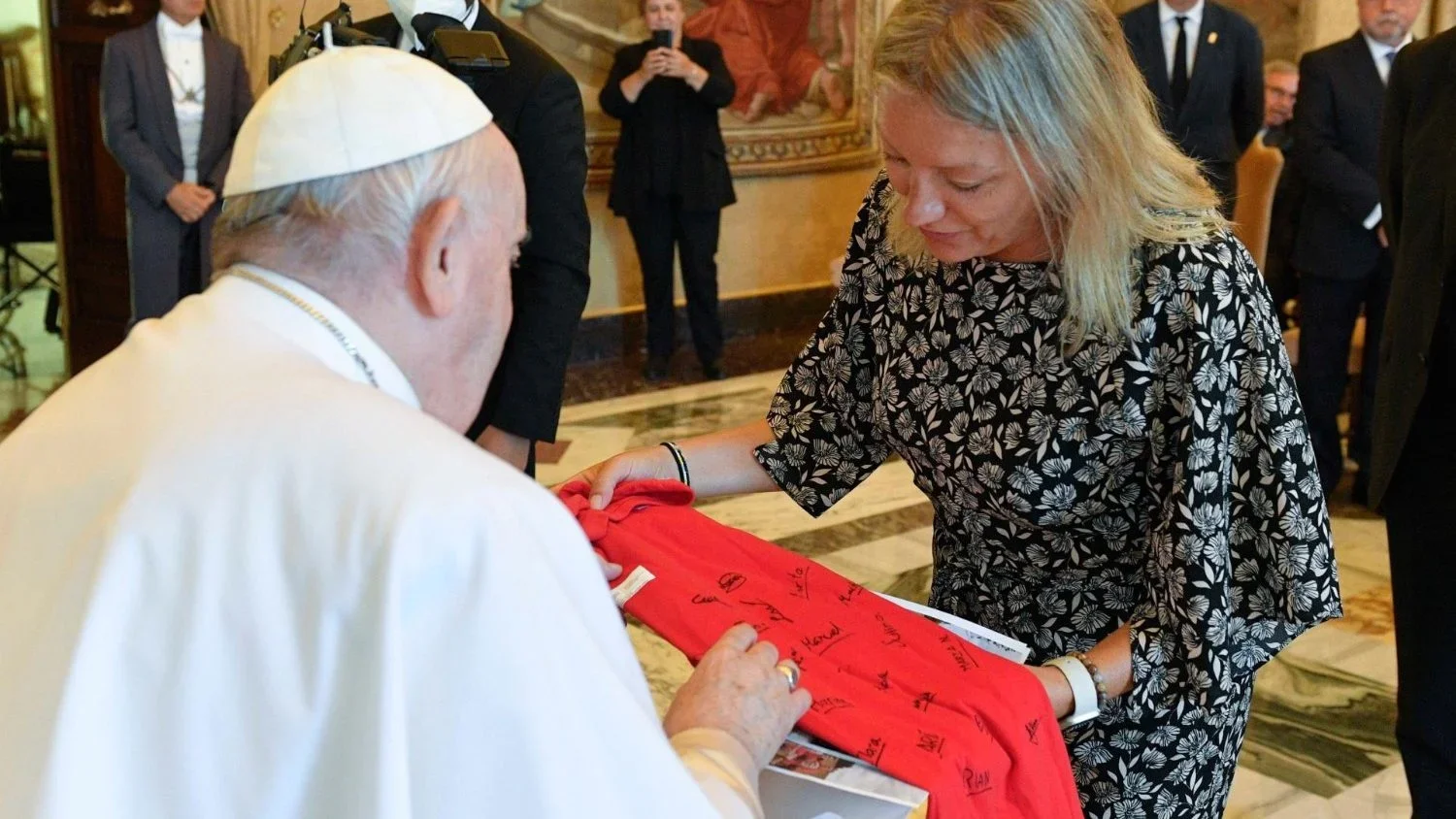 ĐTC với Caritas Tây Ban Nha: Không chỉ “cho” mà còn “cho chính mình