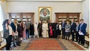 Đức Thánh cha tiếp Ủy ban Tòa Thánh bảo vệ trẻ vị thành niên