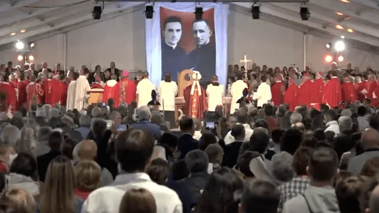 Hai tân chân phước Bernardi và Ghibaudo: tử đạo khi đang cầu nguyện cho tha nhân