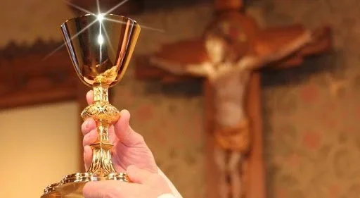 CÁCH THỨC CỬ HÀNH, DẤU CHỈ CỦA Ý THỨC MÀ LINH MỤC CÓ VỀ CĂN TÍNH CỦA MÌNH