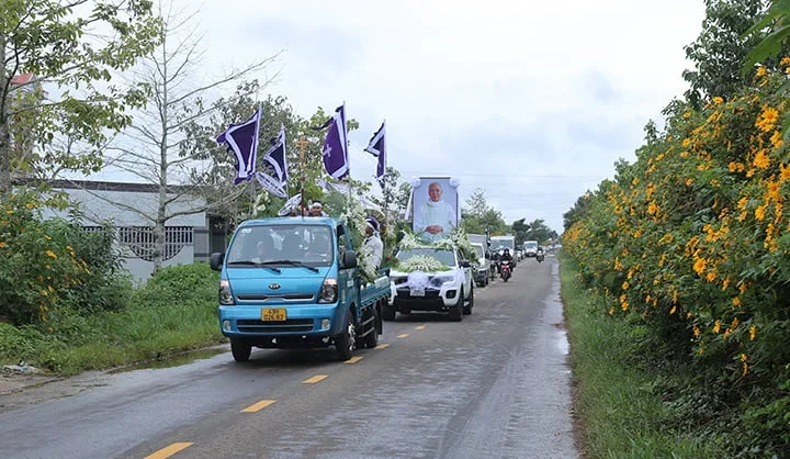 Thánh Lễ An Táng Cha Cố Giuse Nguyễn Hữu Duyên – Quản Xứ Giáo Xứ La Vang, Giáo Hạt Bảo Lộc