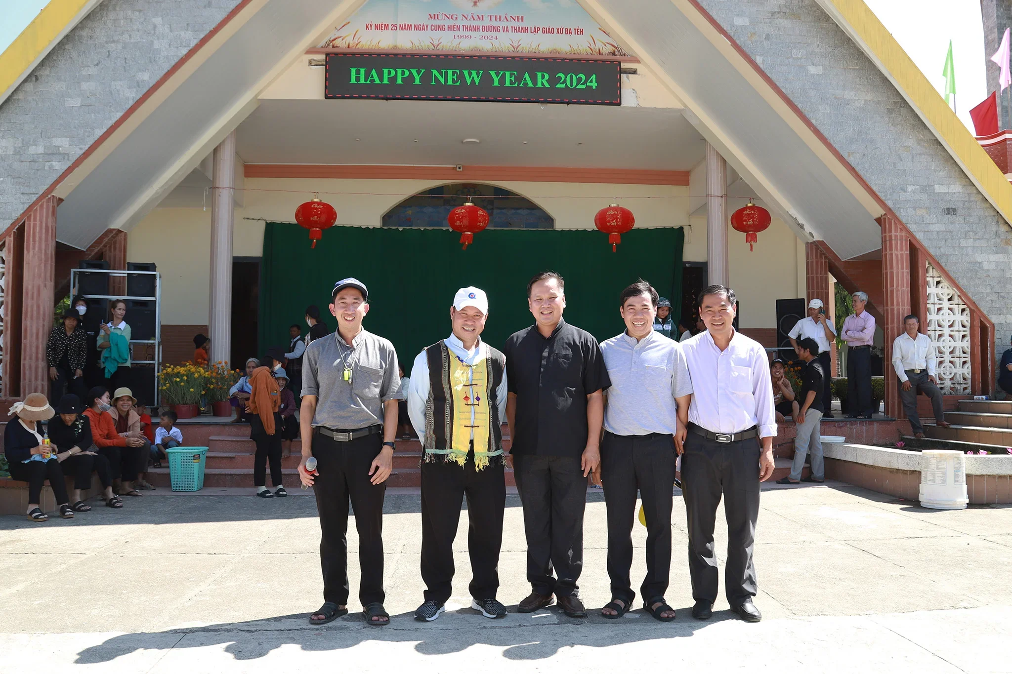 Ngày Họp Mặt Anh Em Dân Tộc Cau Mạ Tại Giáo Xứ Đạtẻh (Madaguôi)