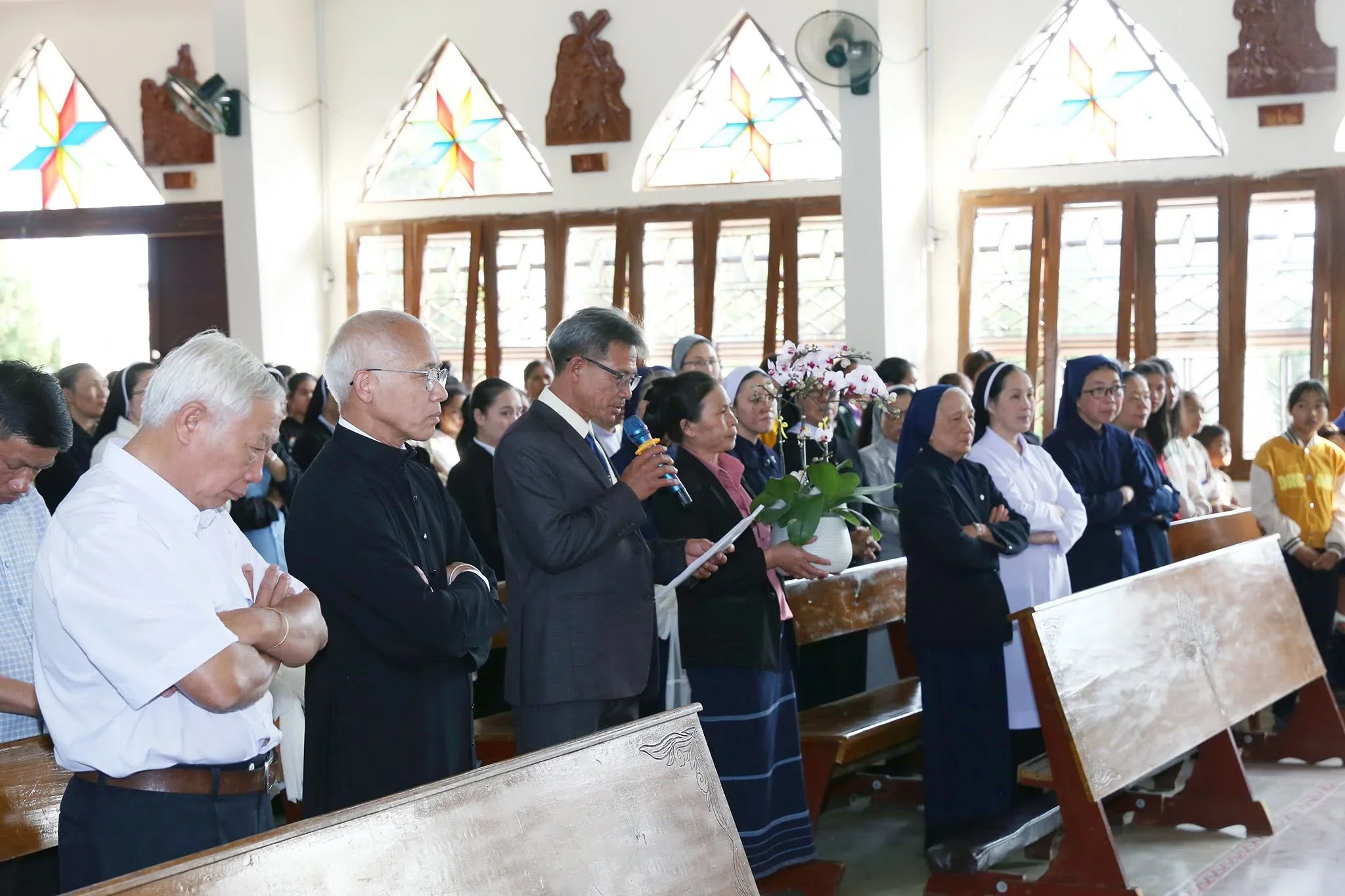 Giáo Hạt Đơn Dương Chúc Tết Đức Giám Mục Giáo Phận