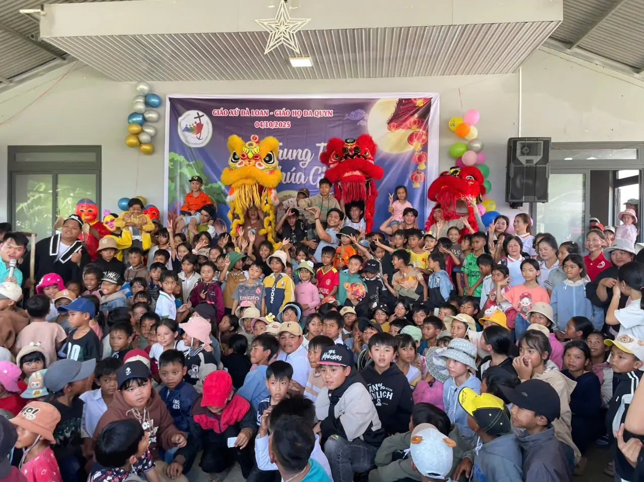 “Cùng Chúa Vui Trung Thu” Ở Vùng Sâu Đạ Quyn