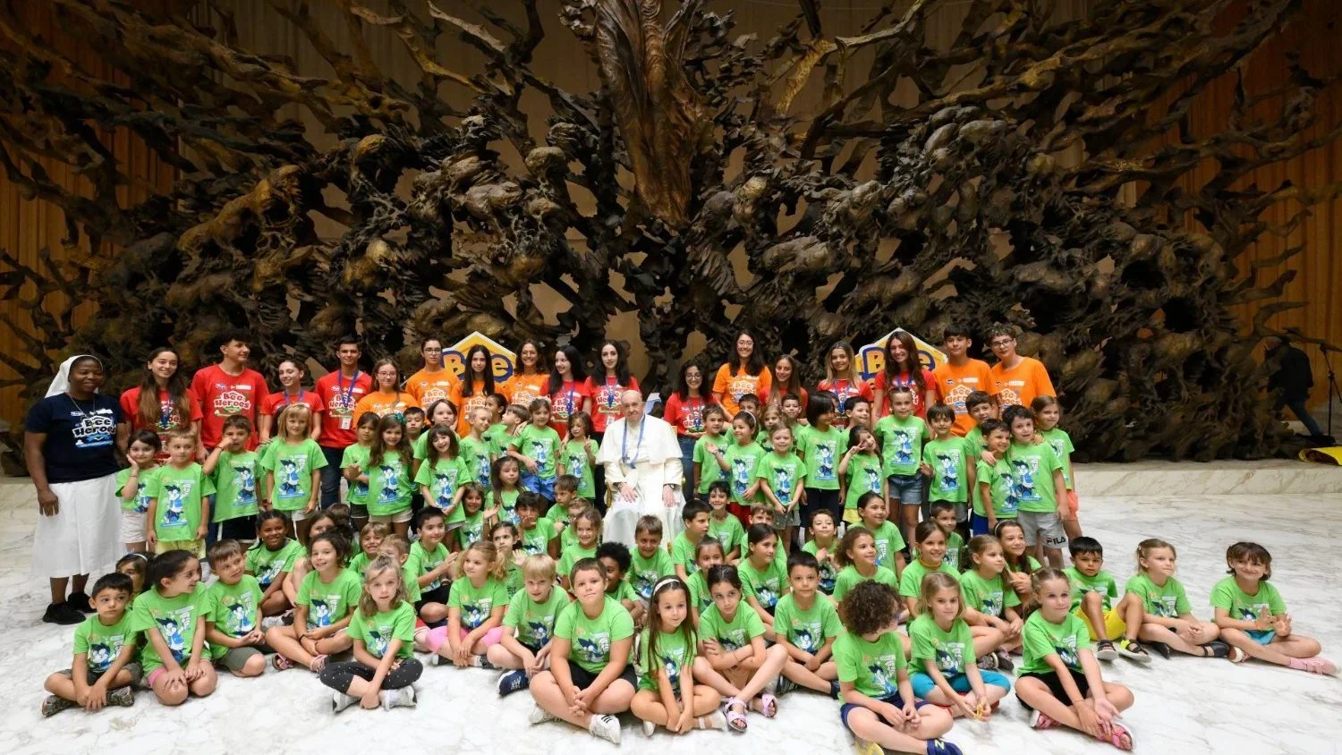 Đức Thánh Cha Phanxicô gặp gỡ trẻ em tại trại hè Vatican