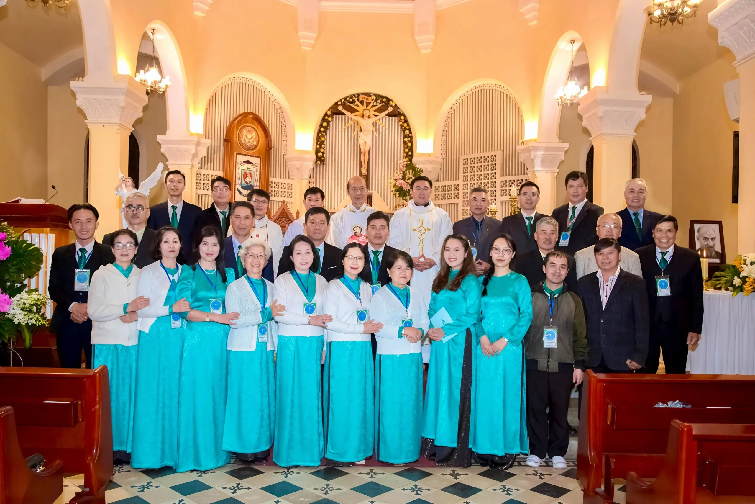 Ban Truyền Thông Giáo xứ Chính Tòa Đà Lạt Hân Hoan Mừng lễ Bổn Mạng