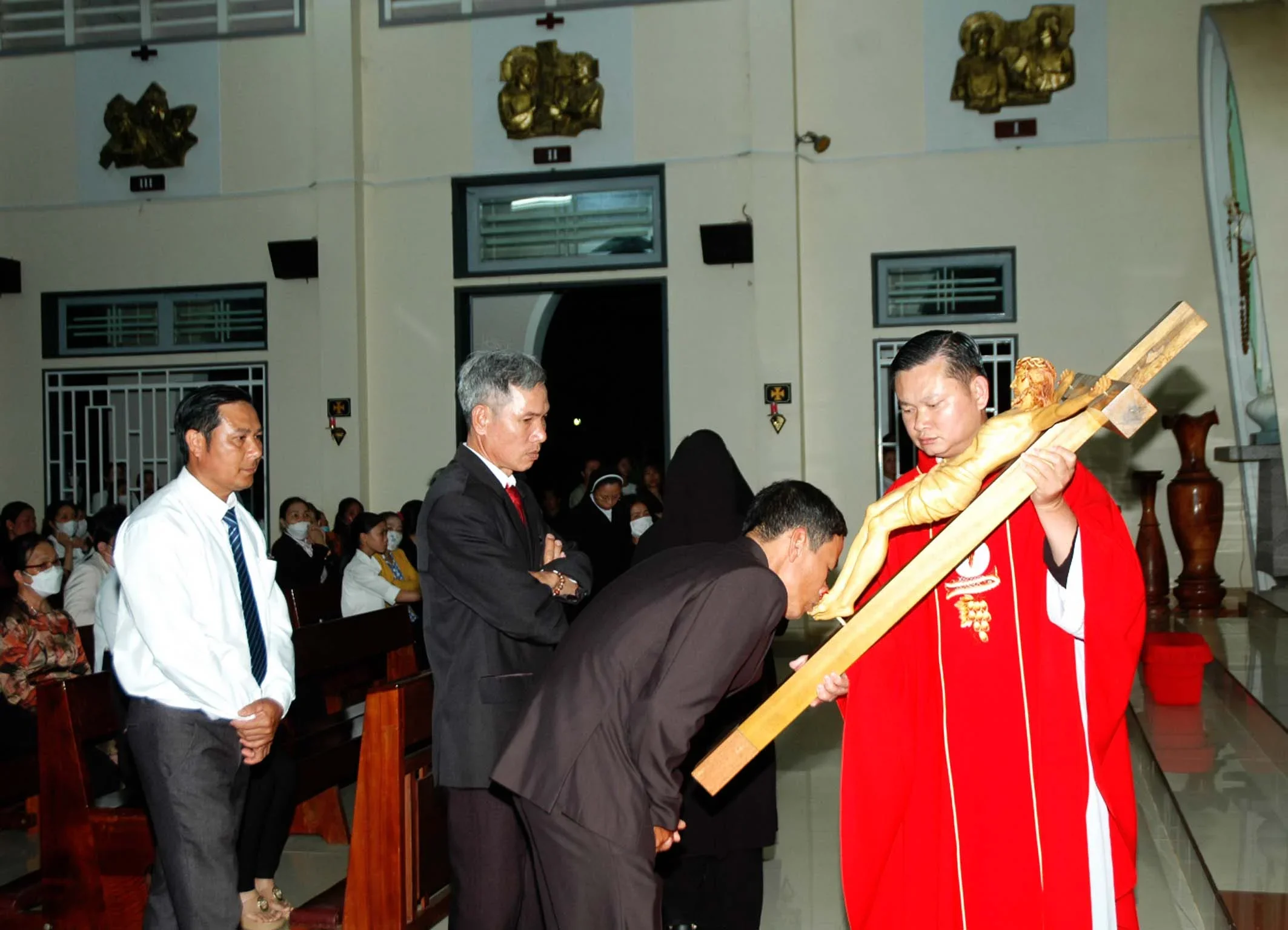 Một Số Hình Ảnh Thứ Sáu Tuần Thánh Tại Giáo Xứ Đại Lộc