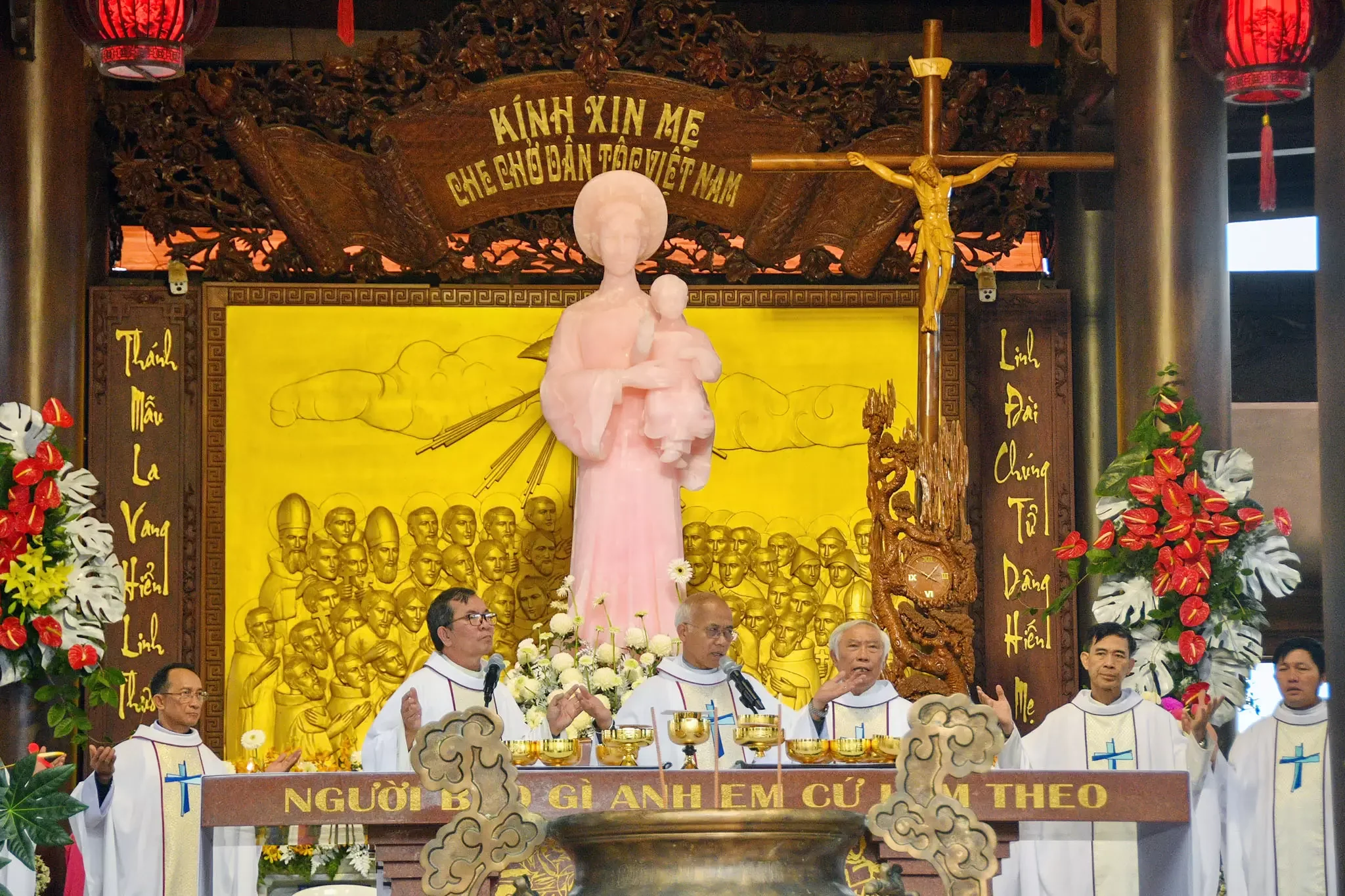 Thánh Lễ Hành Hương Kính Đức Mẹ Vô Nhiễm Nguyên Tội Tại La Vang Bảo Lộc – Giáo Phận Đà Lạt