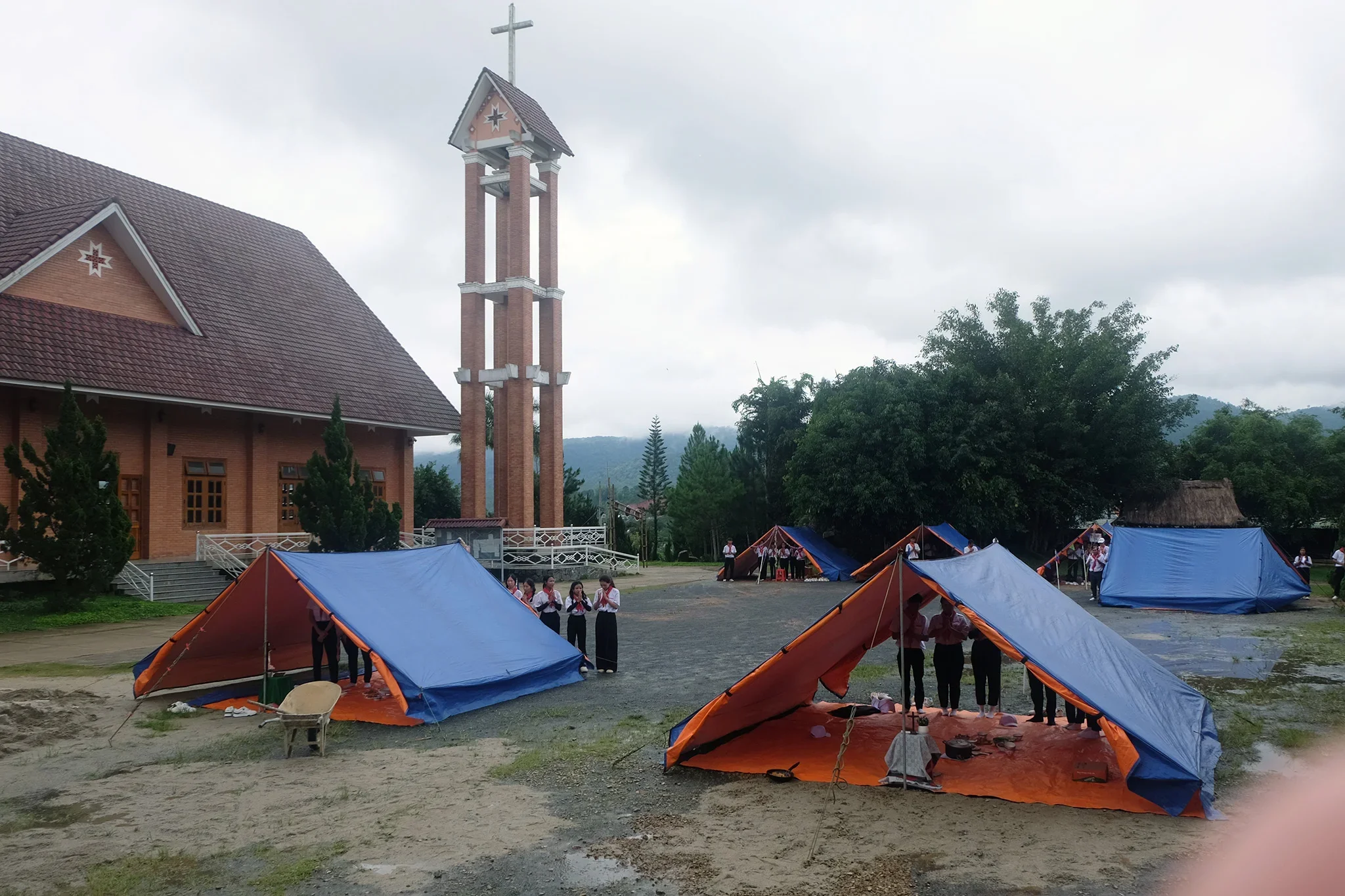 Thiếu Nhi Thánh Thể Giáo Hạt Đạ Tông – Từng Bước Vươn Lên