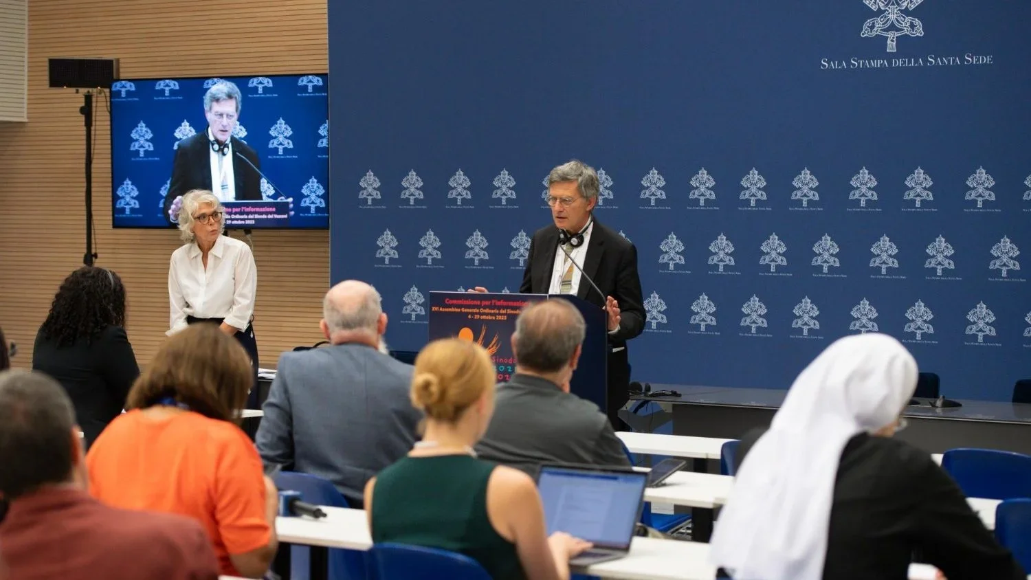 Trọng tâm của Thượng Hội đồng: các vấn đề về phụ nữ, người nghèo, người di dân, Ucraina…