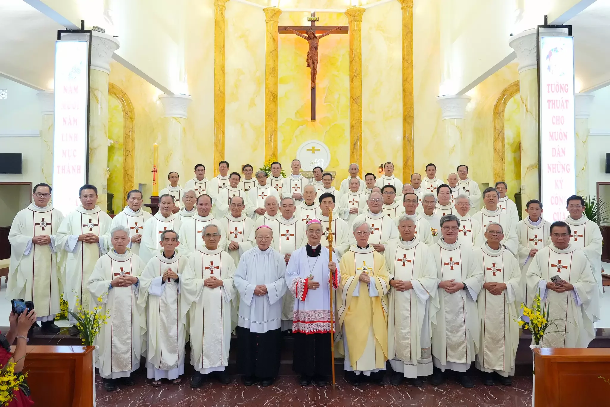 Mừng Kim Khánh Linh Mục – Cha Cố Giuse Nguyễn Viết Đinh