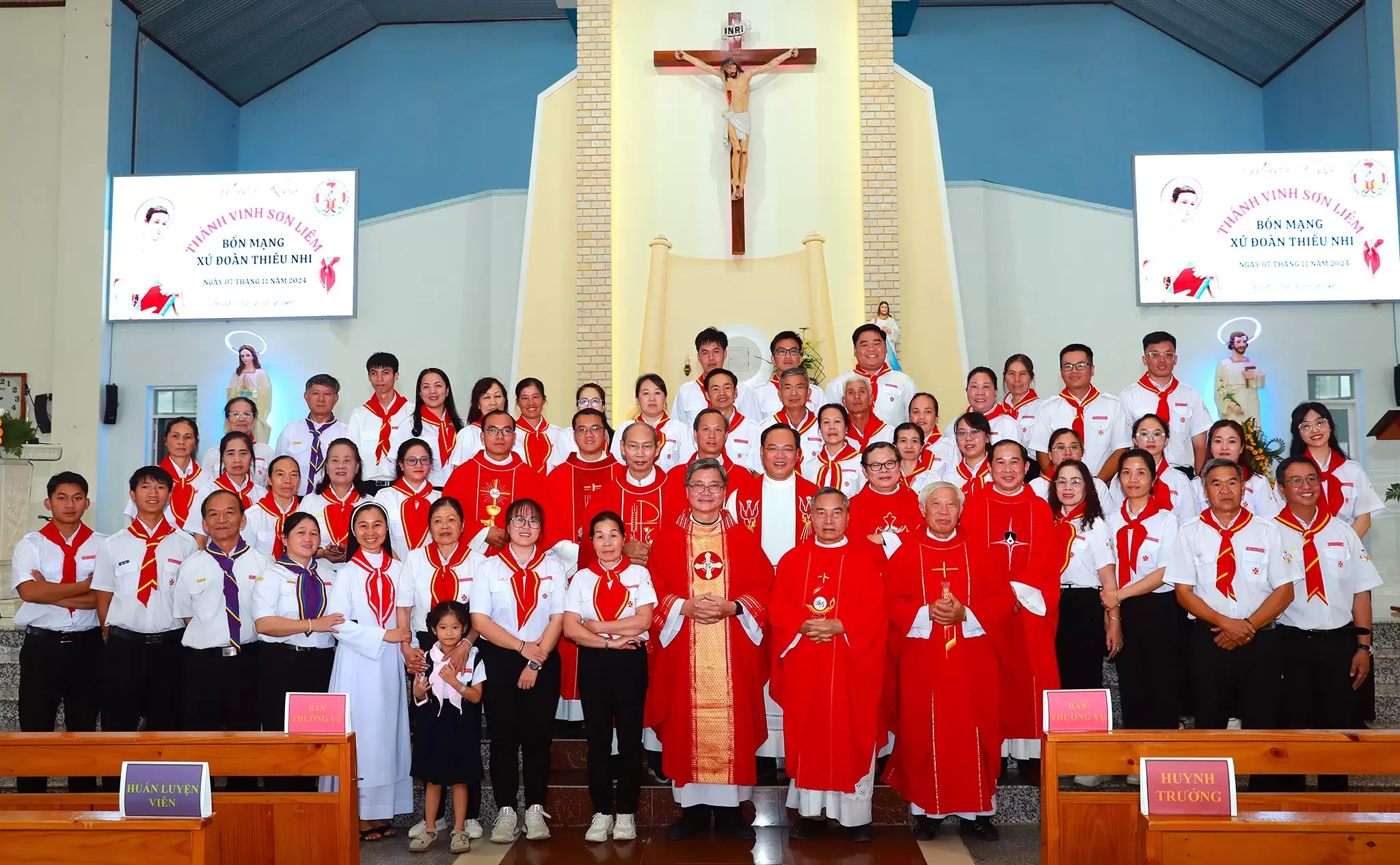 Thành Lập Xứ Đoàn Thiếu Nhi Thánh Thể Vinhsơn Liêm – Giáo Xứ Lạc Lâm (Đơn Dương)