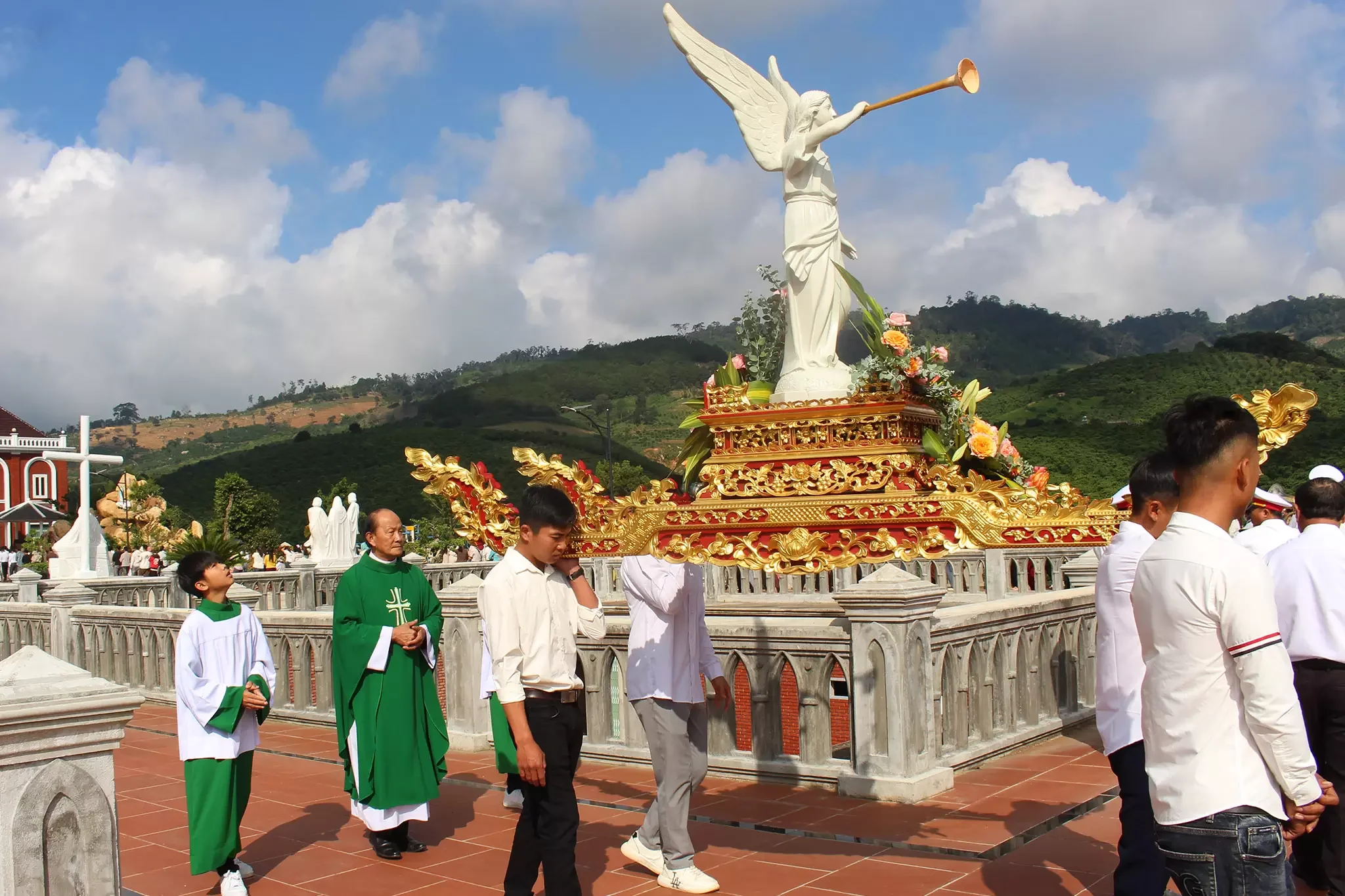 Lễ Tổng Lãnh Các Thiên Thần, Quan Thầy Nhạc Đoàn Giáo Xứ Thánh Giuse – Làng Hai