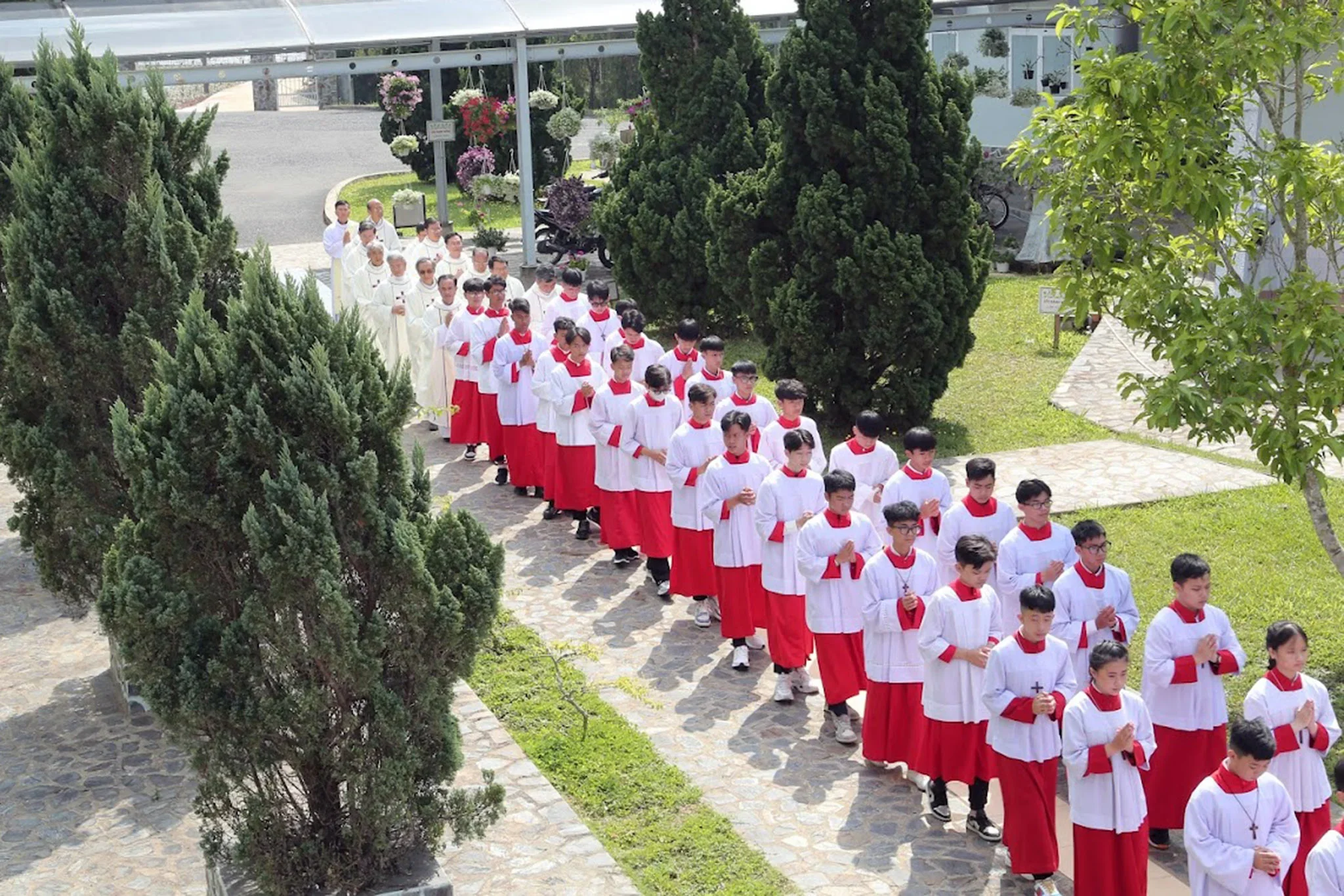 Rộn Ràng Ngày Lễ Sinh Giáo Hạt Đà Lạt