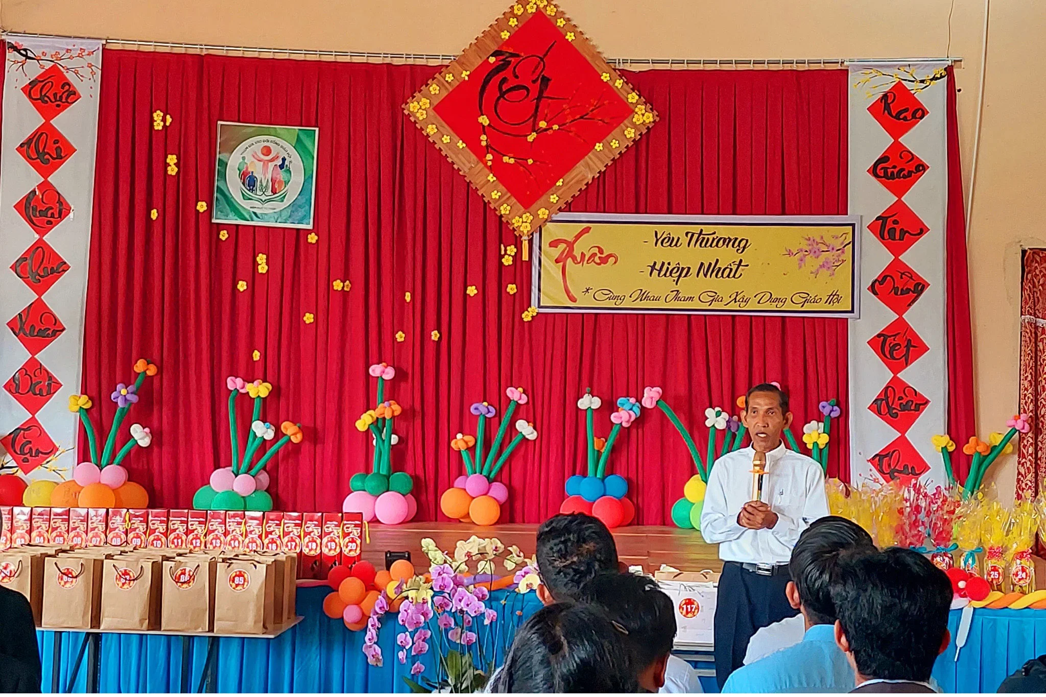 Liên Tu Sĩ Dân Tộc Họp Mặt Tất Niên Tại Giáo Sở Đăng Srồn (Đức Trọng)