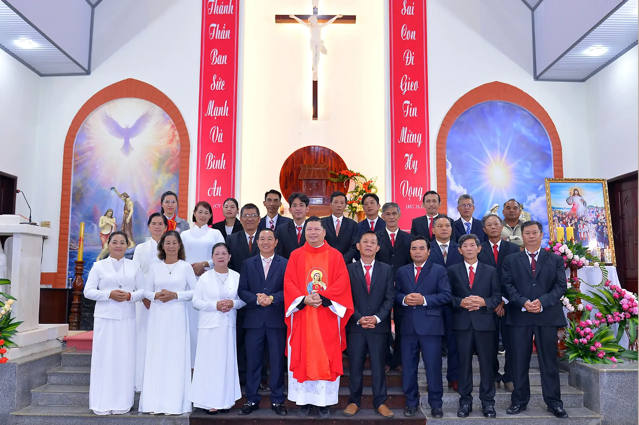 Mừng Lễ Các Thánh Tử Đạo Việt Nam – Bổn Mạng Hội Đồng Giáo Xứ Nam Phương (Bảo Lộc)