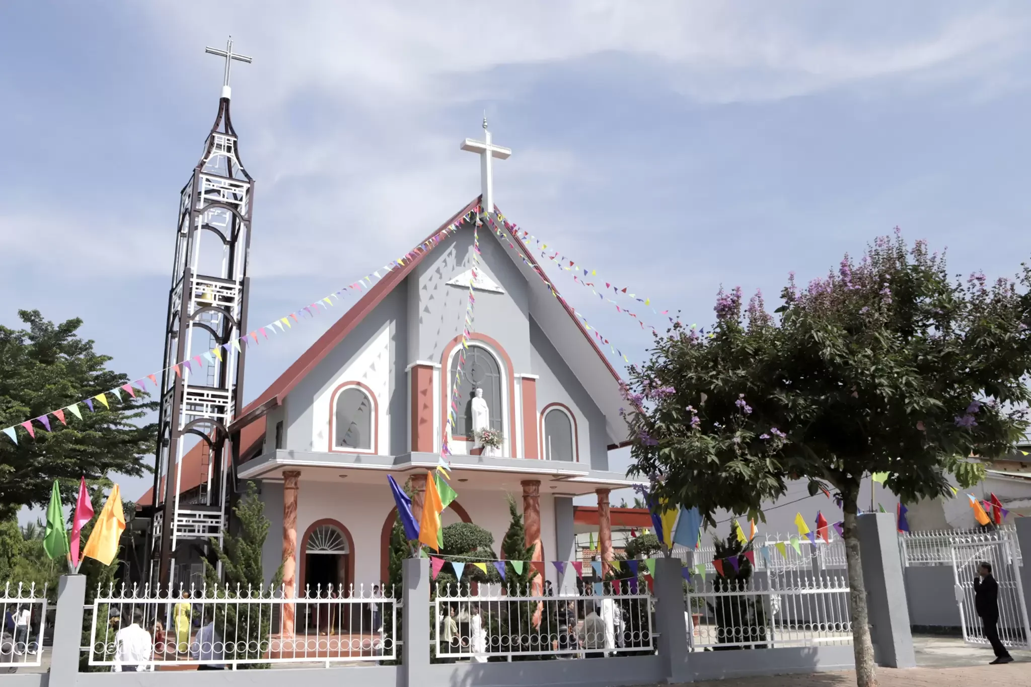 Giáo Xứ Nam Phương (Bảo Lộc): Thánh Lễ Tạ Ơn Trùng Tu Nhà Thờ Và Mừng Bổn Mạng Giáo Xứ