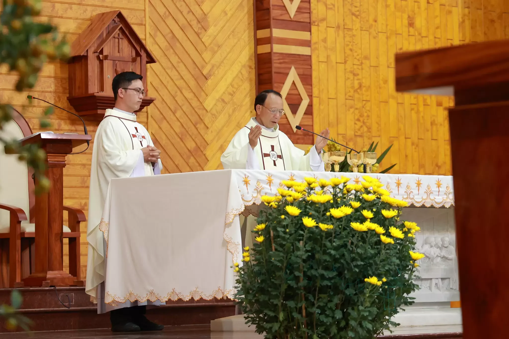 Giáo Xứ Phi Liêng Mừng Lễ Bổn Mạng Giáo Xứ: Thánh Phaolô Tông Đồ Trở Lại