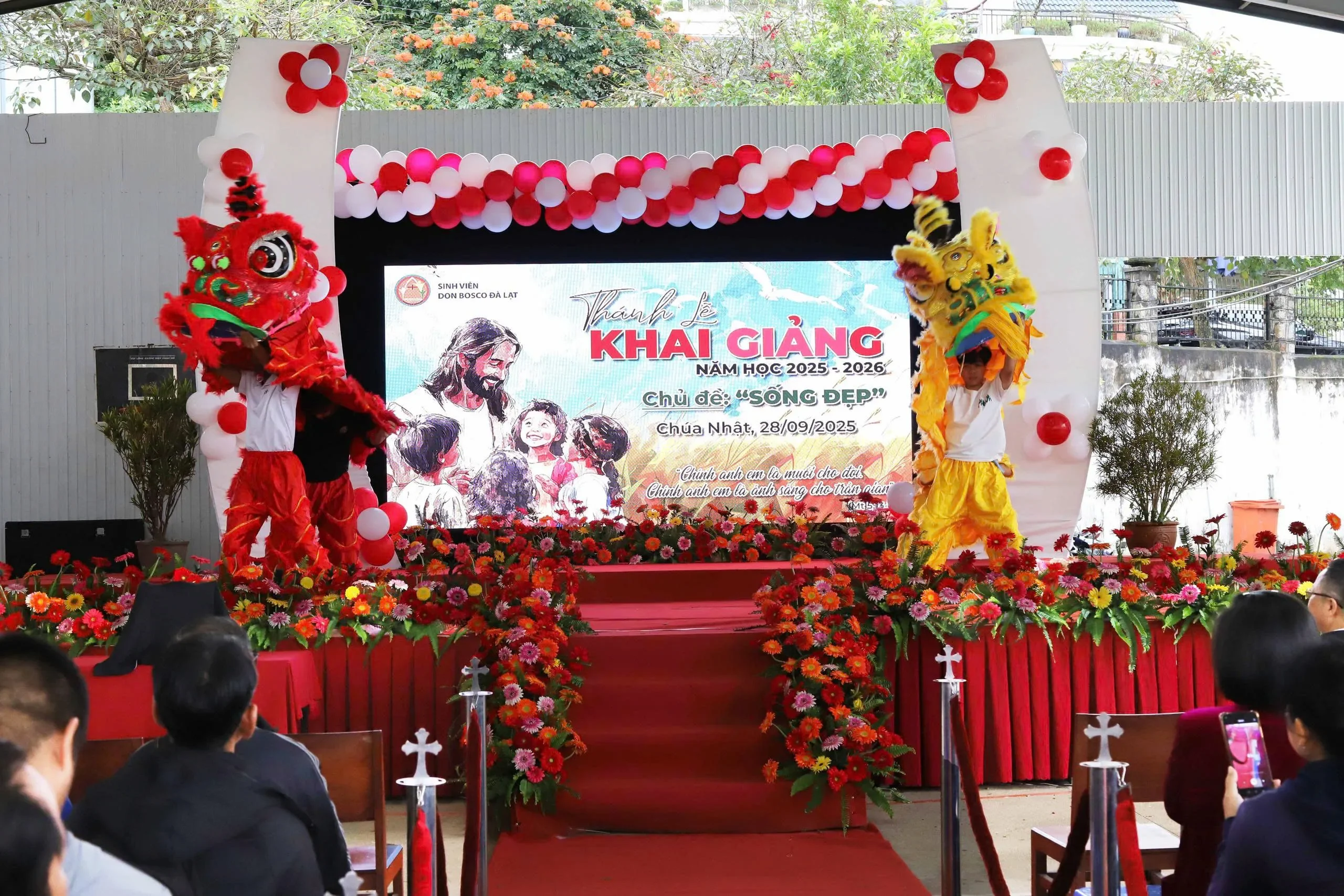 Sinh Viên Don Bosco Khởi Đầu Năm Học Mới 2025-2026 Trong Ân Sủng và hy Vọng