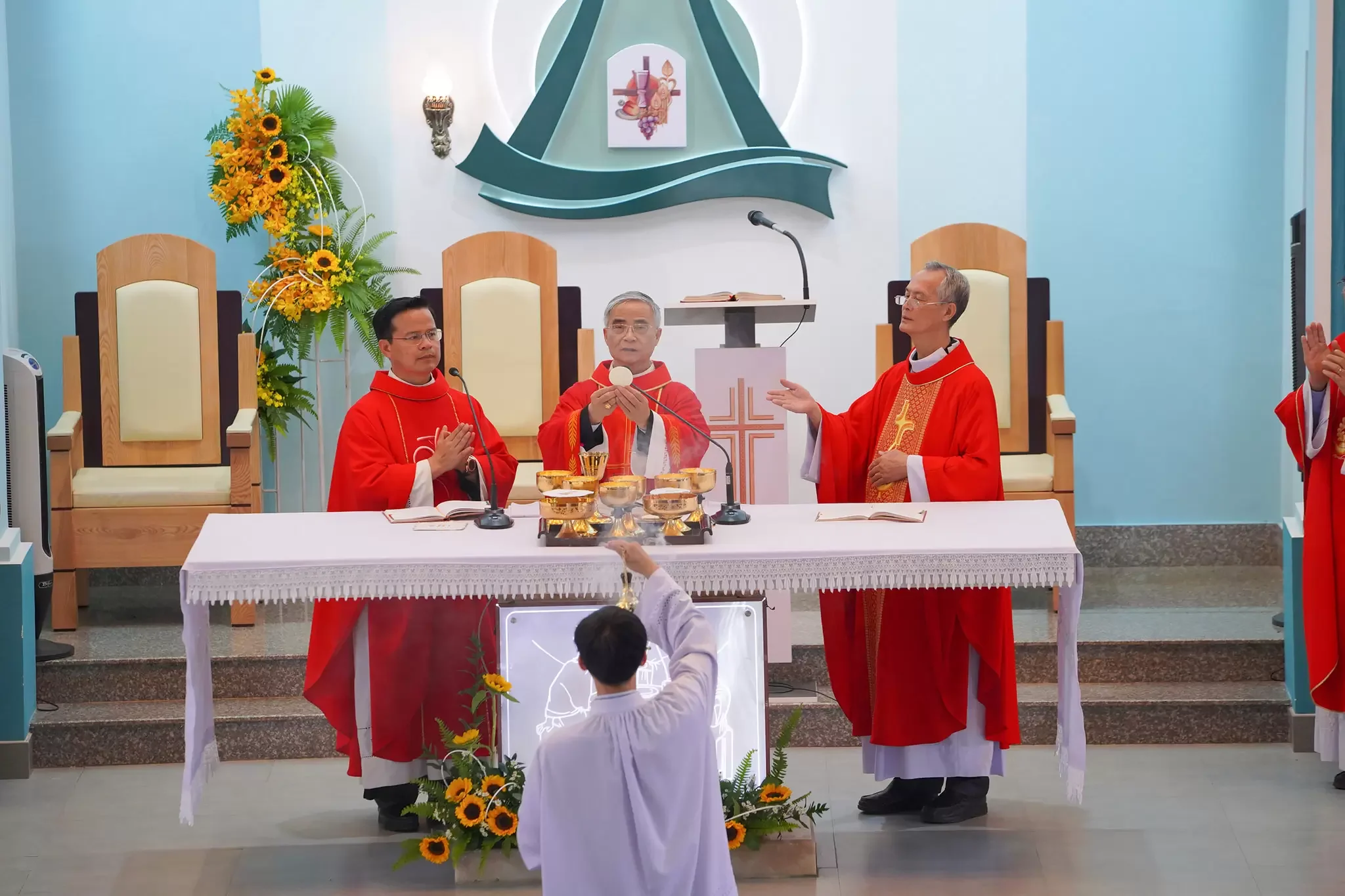 Ngày Hồng Phúc Tại Giáo Xứ Tân Bình – Giáo Hạt Bảo Lộc