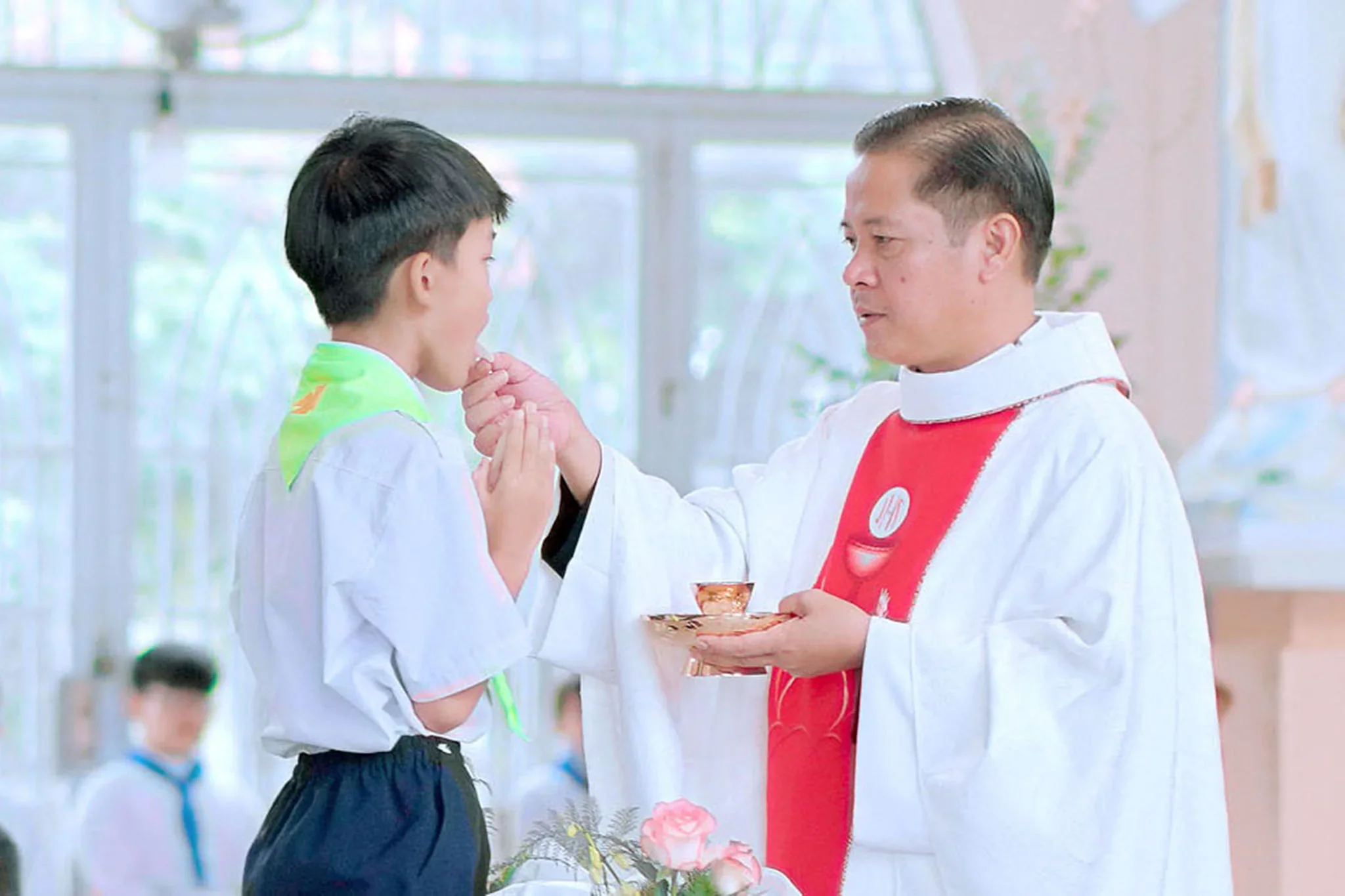 Giáo Xứ Tân Hà (Bảo Lộc): 104 Em Thiếu Nhi Rước Lễ Lần Đầu