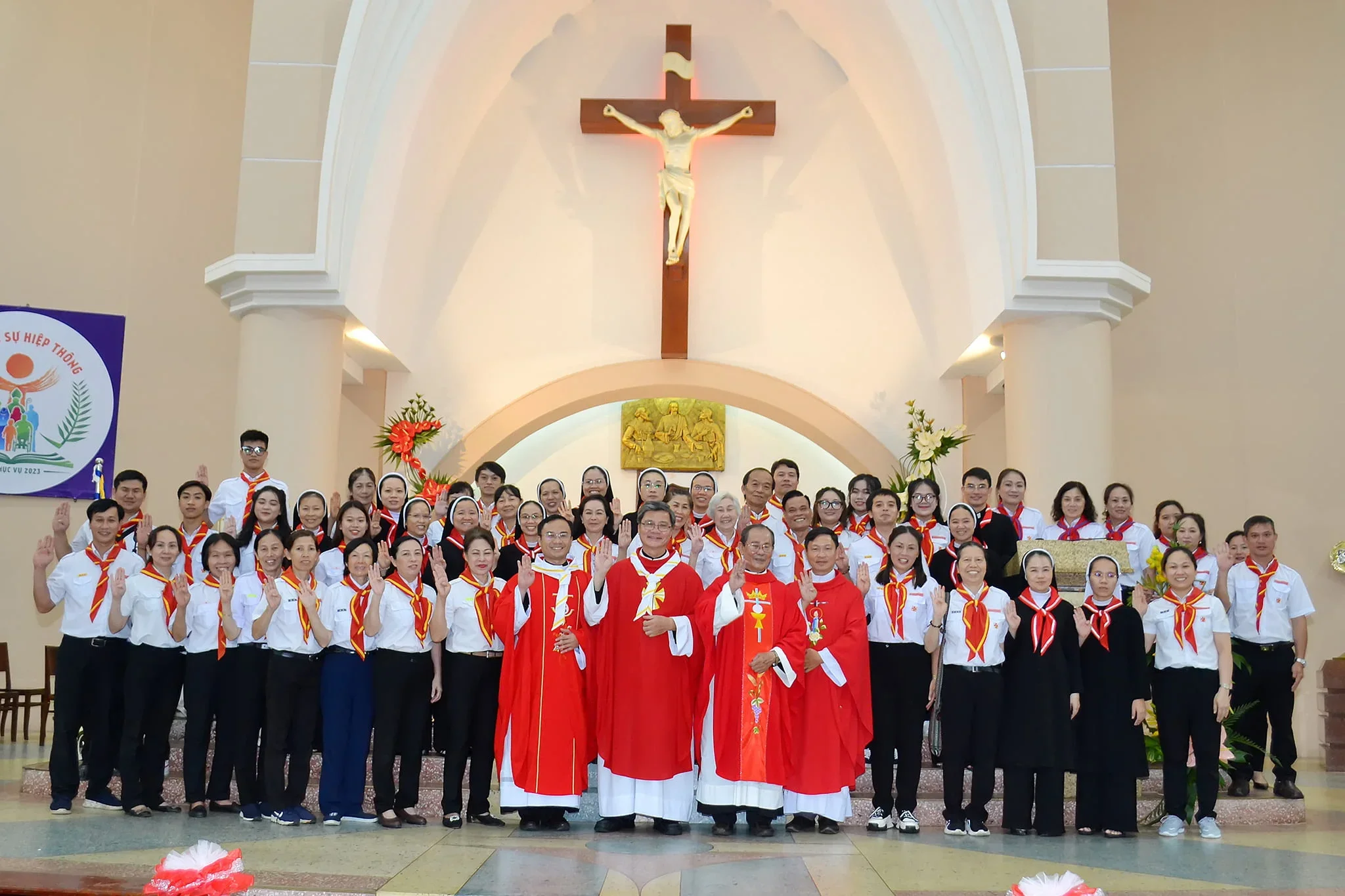 Mừng Kính Thánh Tôma Trần Văn Thiện – Bổn Mạng Đoàn Thiếu Nhi Thánh Thể Giáo Xứ Bảo Lộc