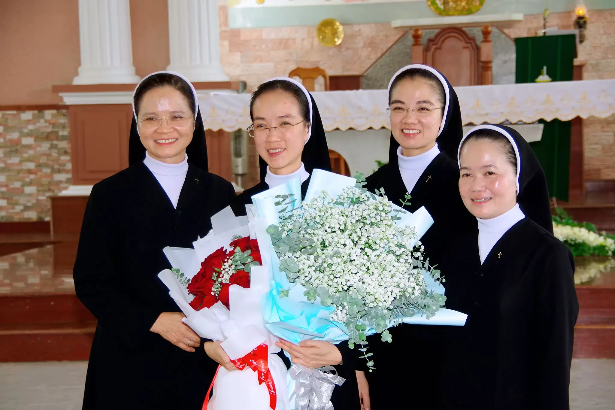 Thánh Lễ Tạ Ơn Vĩnh Khấn của Sơ Maria Đỗ Thị Tố Hà tại Nhà Thờ Giáo Xứ Tân Hà (Bảo Lộc)