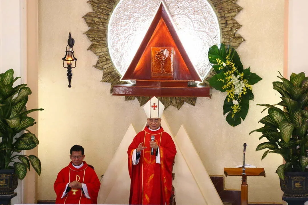 Thánh Lễ Ban Bí Tích Thêm Sức Tại Giáo Xứ Tân Lạc – Giáo Hạt Bảo Lộc