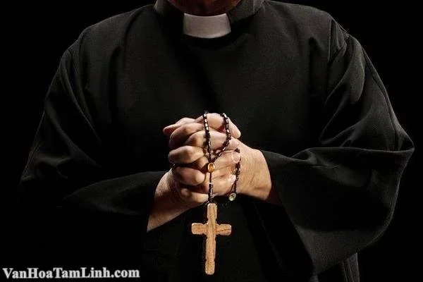 Đức Giáo Hoàng Phanxicô – Bài Suy Niệm Tĩnh Tâm Năm Thương Xót Dành Cho Linh Mục : Chiếc Bình Của Lòng Thương Xót – (Bài 2)