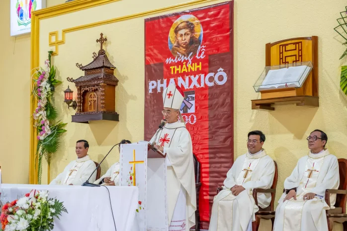 Dòng Anh Em Hèn Mọn Mừng Lễ Thánh Phanxicô Assisi