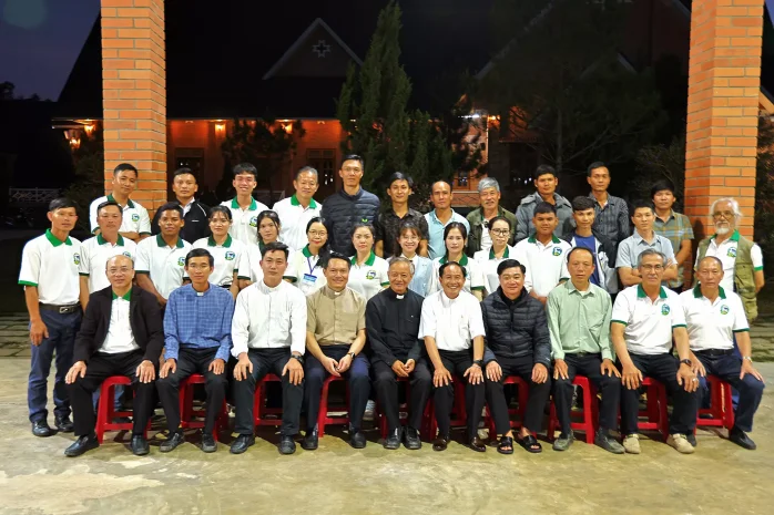 Ban Truyền Thông Giáo Hạt Đạ Tông Họp Mặt Và Hành Hương Năm Thánh 2025