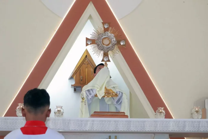 Thiếu Nhi Thánh Thể Giáo Phận Đà Lạt: 24 Giờ Cho Chúa