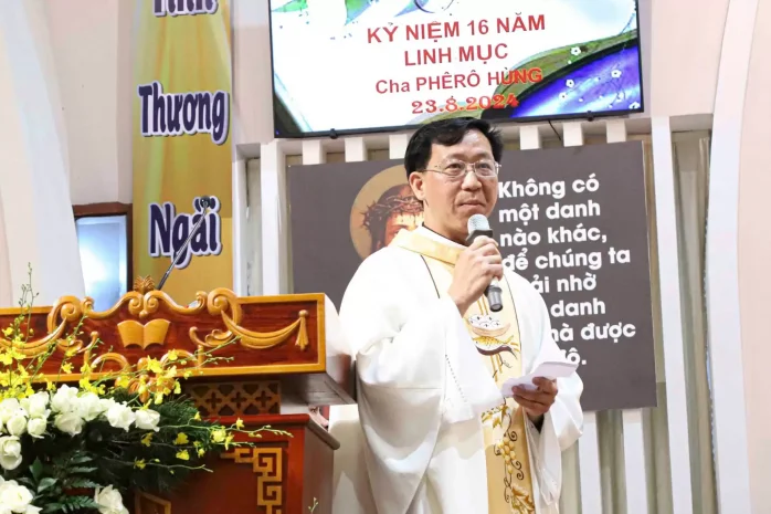 Cha Phêrô Lê Văn Hùng Kỷ Niệm 16 Năm Linh mục & Tạ ơn kết thúc sứ vụ tại Giáo sở Thánh Tâm (Đà Lạt)