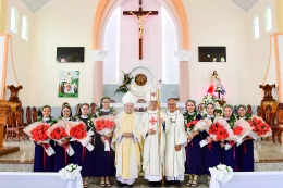 Dòng Chứng Nhân Đức Tin: Lễ Khấn Trọn Đời