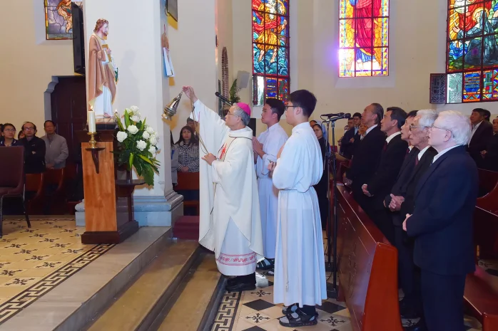 Đức Cha Đaminh Dâng Lễ Mừng Kính Thánh Giuse Bổn Mạng Giáo Phận