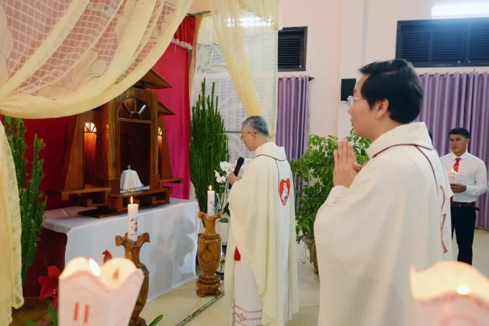 Đức Giám Mục Giáo Phận Cử Hành Thánh Lễ Tiệc Ly Tại Giáo Xứ K’Nai – Giáo Hạt Đức Trọng